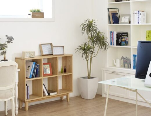 Regał, który poprawia brzmienie: biblioteczka-dyfuzor QRD do salonu i biura [DIY + Smart]