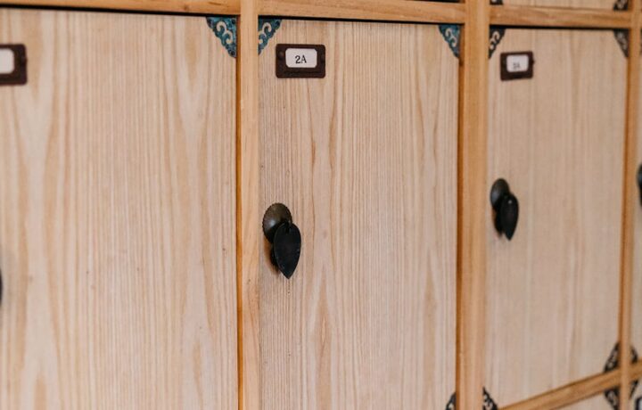 Szafy, które chłodzą i dogrzewają pasywnie – meble z materiałami zmiennofazowymi (PCM) w domu