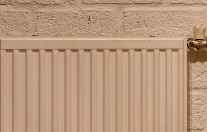 Meble z PCM – pasywna klimatyzacja ukryta w szafie i zagłówku łóżka